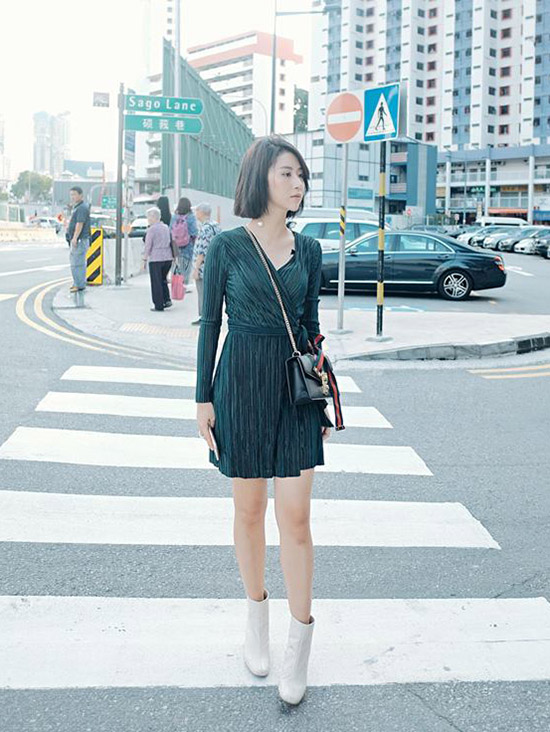 street-style-tuan-qua-cuoc-chien-vay-ao-cua-sao-khi-di-du-lich-1