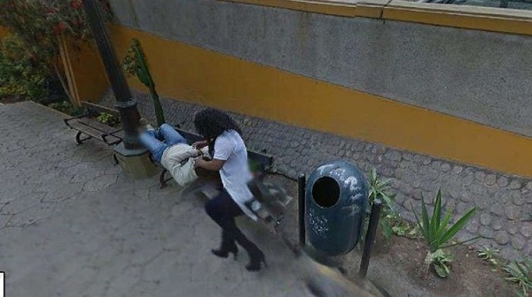 Ly dị khi nhìn thấy vợ âu yếm người đàn ông khác trên... Google Maps - 1