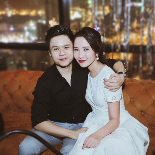 Phan Thành công khai tình cảm trong bữa tiệc sinh nhật của Primmy Trương hai năm trước.